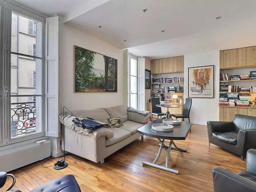 Immagine 4 di Appartamento in affitto  in Rue des Abbesses a Paris 18