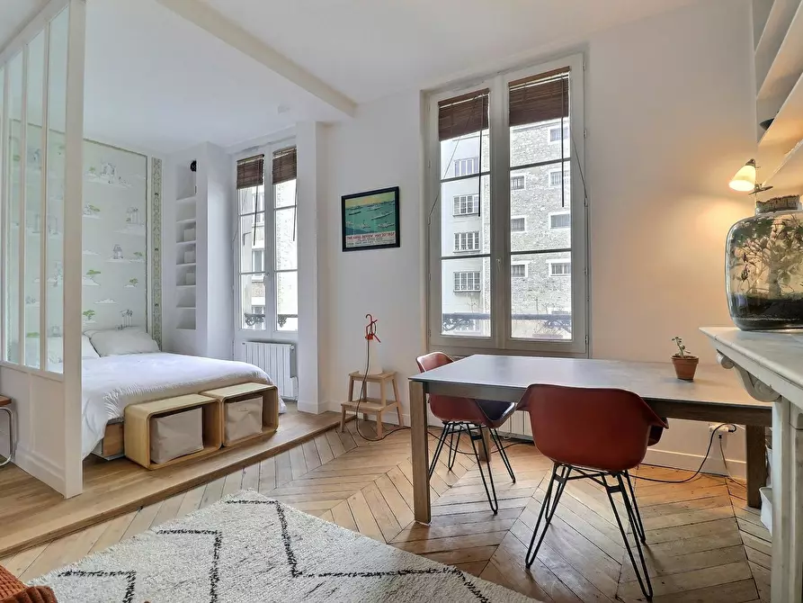 Immagine 5 di Appartamento in affitto  in Rue de Paradis a Paris