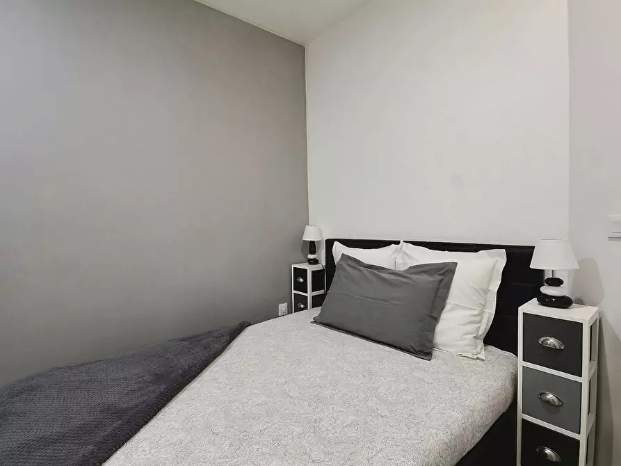 Immagine 2 di Appartamento in affitto  in Rue de l'Assomption a Paris 16