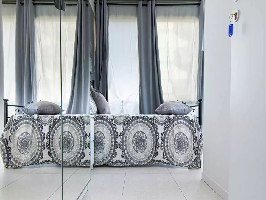 Immagine 4 di Camera in affitto  in Via Carlo Imbonati a Milano