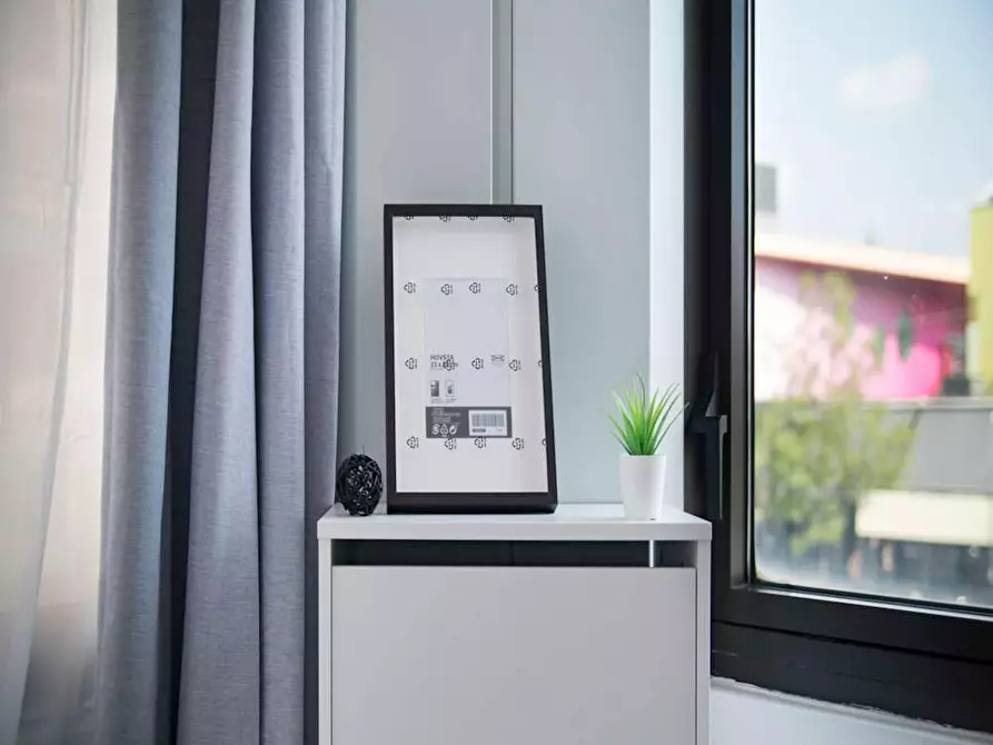 Immagine 5 di Camera in affitto  in Via Carlo Imbonati a Milano