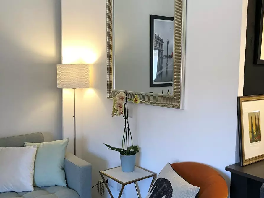 Immagine 10 di Appartamento in affitto  in Via Vincenzo Gioberti a Montecatini Terme