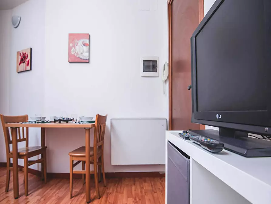 Immagine 8 di Appartamento in affitto  in Viale Vincenzo Lancetti a Milano