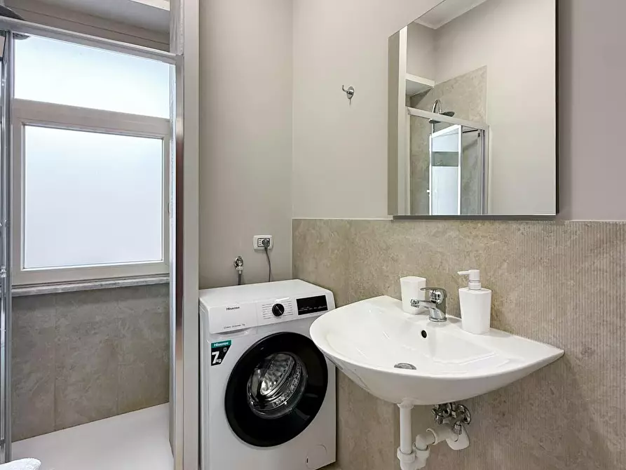 Immagine 9 di Appartamento in affitto  in Piazza della Repubblica a Torino