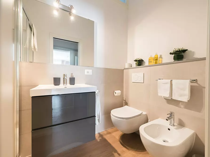 Immagine 7 di Camera in affitto  in Via Avellino a Padova