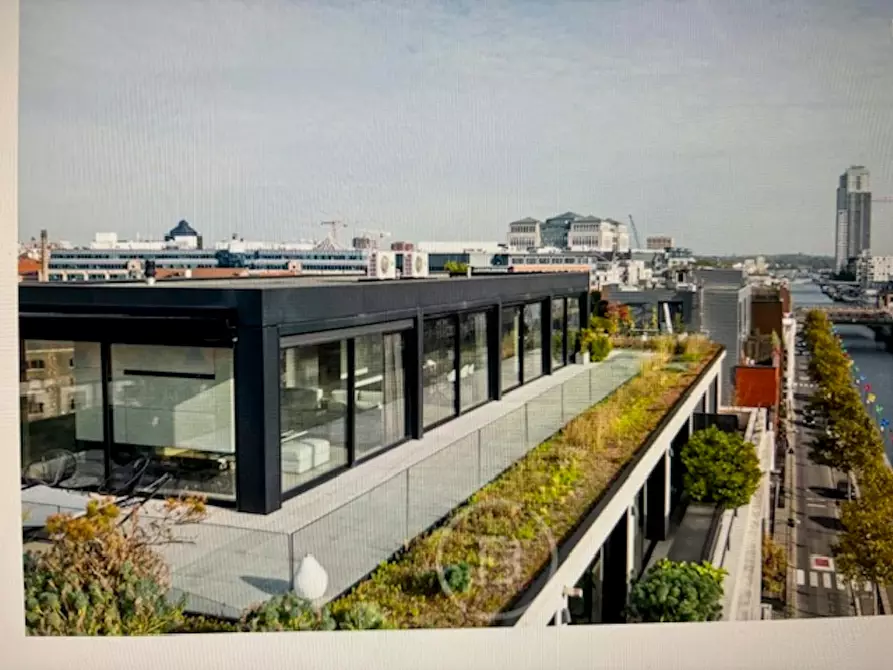 Immagine 1 di Appartamento in affitto  in Quai des Charbonnages a Molenbeek-Saint-Jean