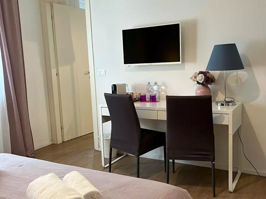 Immagine 3 di Camera in affitto  in Via Avellino a Padova