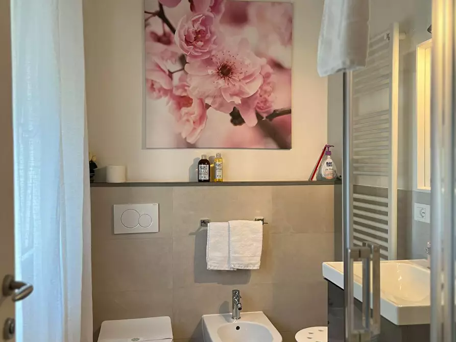 Immagine 9 di Camera in affitto  in Via Avellino a Padova