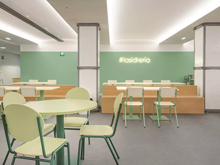 Immagine 7 di Camera in affitto  in Plaza Occidente a Campiello (La Manjoya)