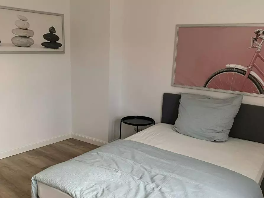 Immagine 5 di Camera condivisa in affitto  in Ratinger Straße a Düsseldorf