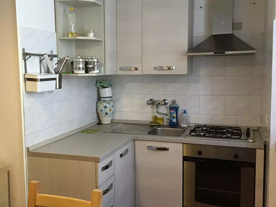 Immagine 3 di Camera in affitto  in Via Sesia a Pisa