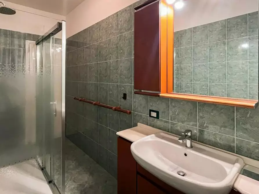 Immagine 6 di Camera condivisa in affitto  in Via Villapizzone a Milano