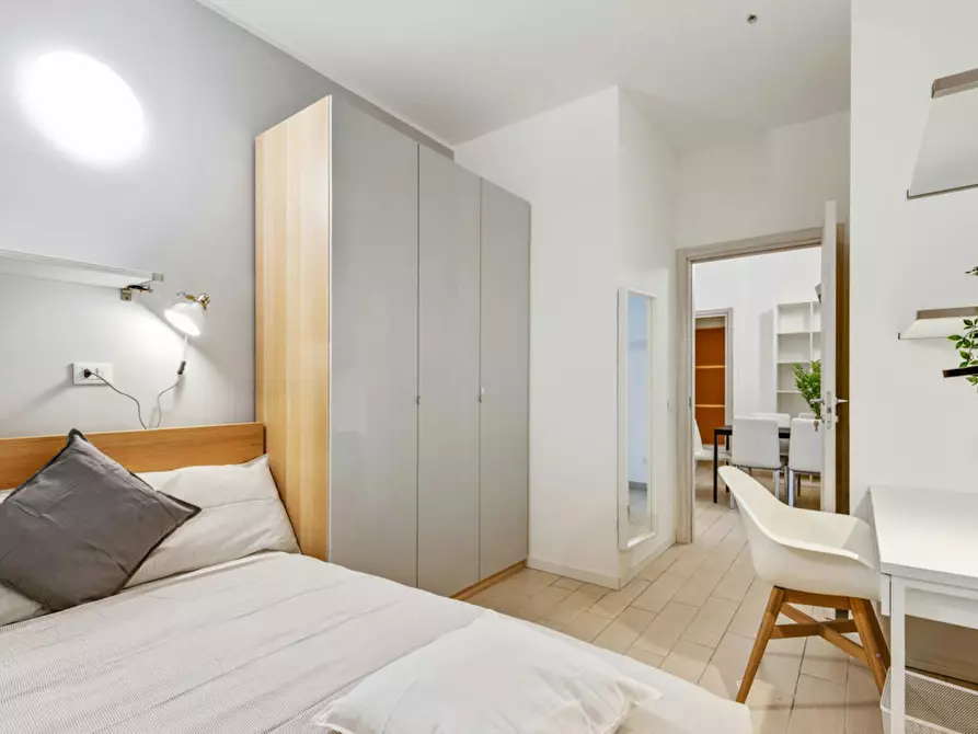 Immagine 1 di Camera in affitto  in Via Antonio Fogazzaro a Milano