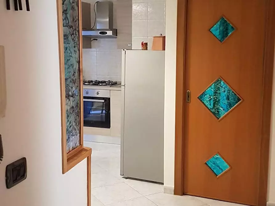 Immagine 10 di Camera in affitto  in Via Antonietta de Pace a Napoli