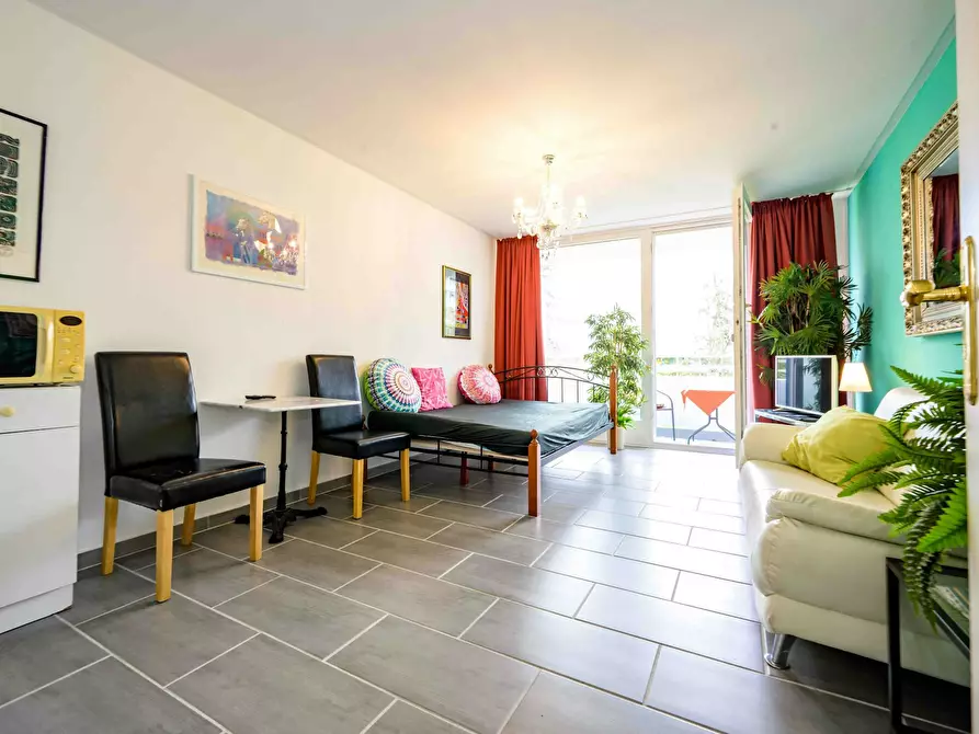 Immagine 5 di Appartamento in affitto  in Peter-Schwingen-Straße a Bonn