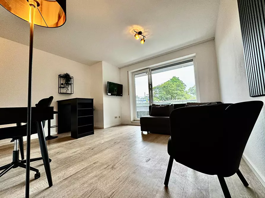 Immagine 9 di Appartamento in affitto  in Bonner Straße a Düsseldorf