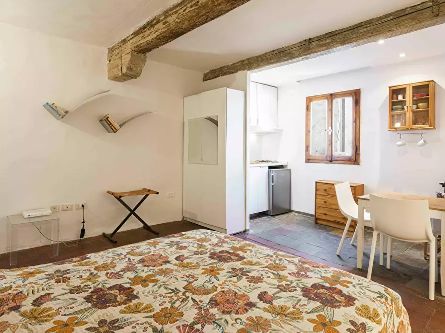 Immagine 5 di Appartamento in affitto  in Via dell'Amorino a Firenze