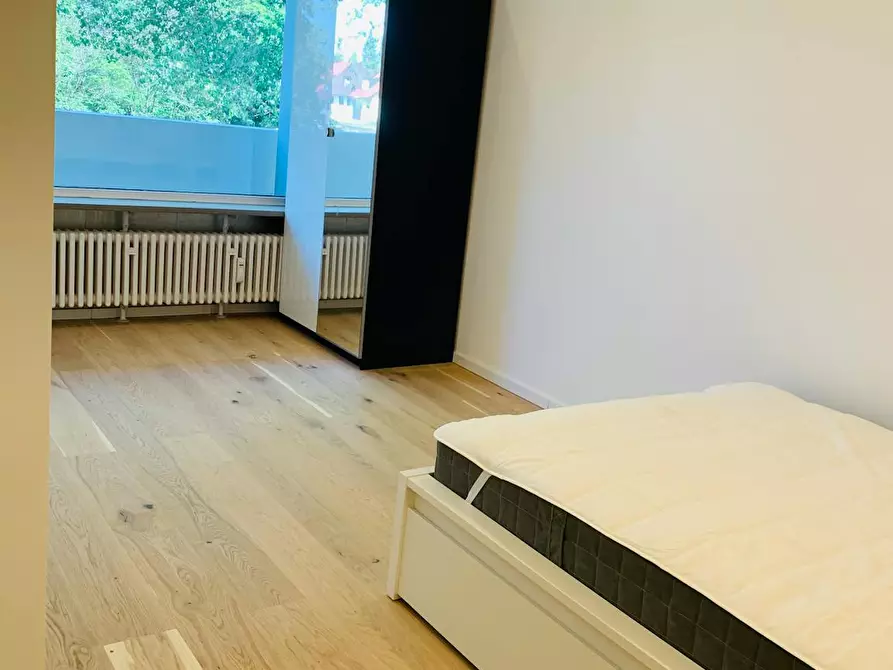 Immagine 1 di Camera in affitto  in Gulbranssonstraße a München
