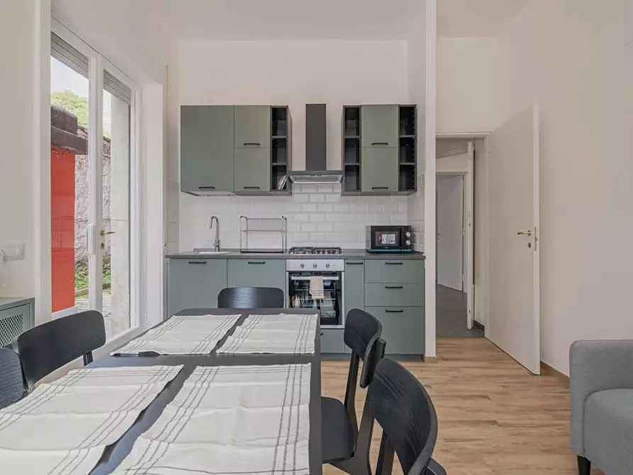 Immagine 3 di Camera in affitto  in Via Gualtiero Castellini a Roma