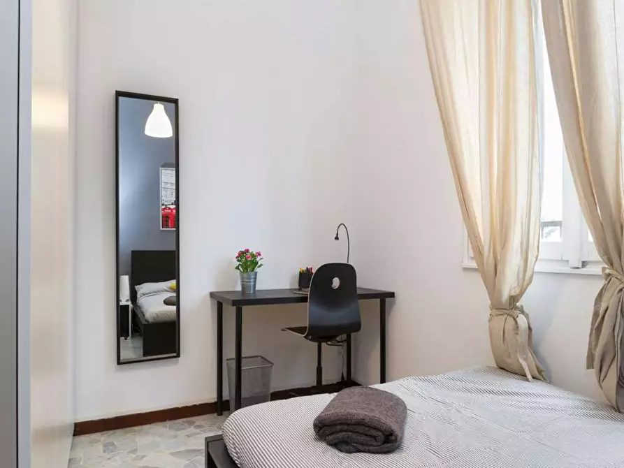 Immagine 4 di Camera in affitto  in Via Bartolomeo D'Alviano a Milano