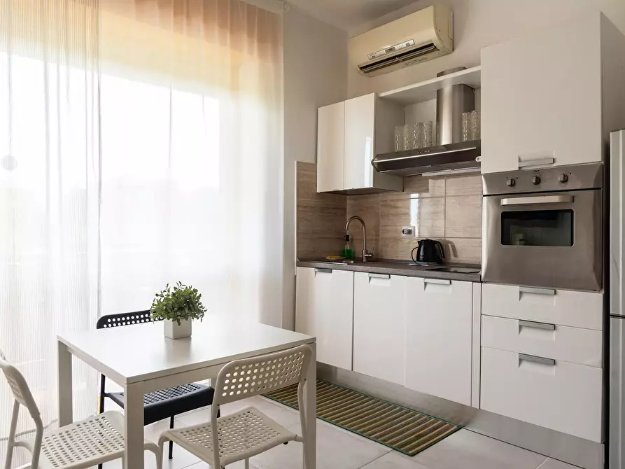 Immagine 3 di Appartamento in affitto  in Via Paul Valery a Milano