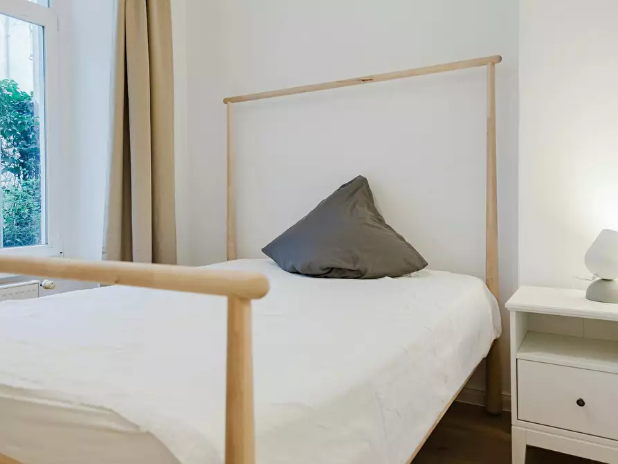 Immagine 9 di Appartamento in affitto  in Stralauer Allee a Berlin Friedrichshain