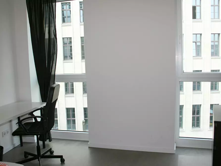 Immagine 2 di Camera in affitto  in Bernhard-Weiß-Straße a Berlin