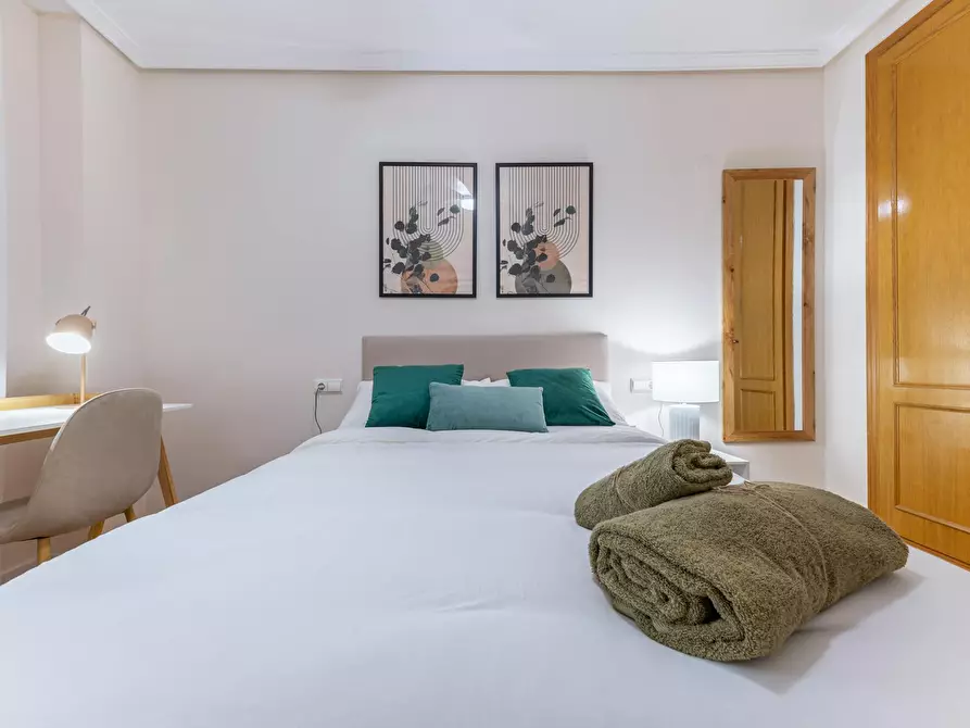 Immagine 2 di Camera in affitto  in Avinguda de Jijona a Alicante/Alacant