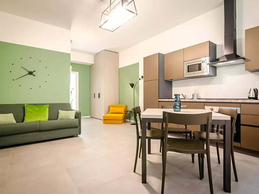 Immagine 1 di Appartamento in affitto  in Via Aurelio Saffi a Bologna
