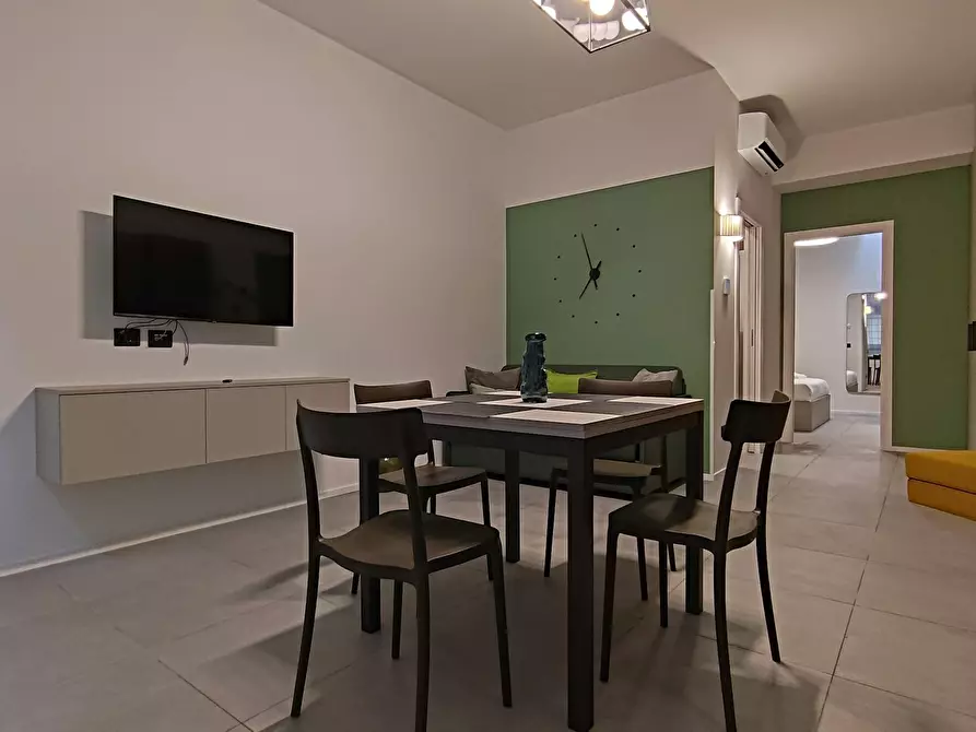 Immagine 2 di Appartamento in affitto  in Via Aurelio Saffi a Bologna