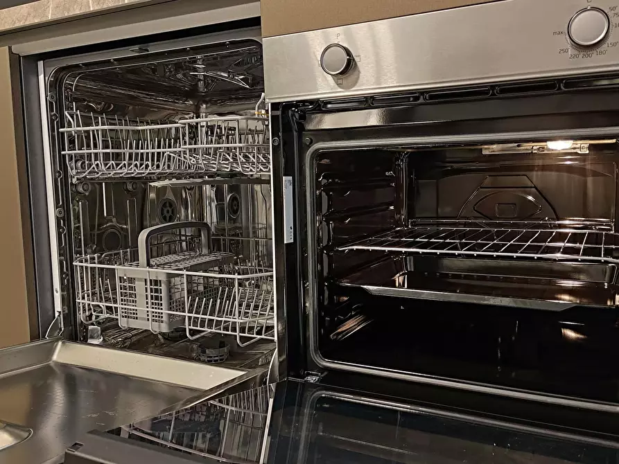 Immagine 8 di Appartamento in affitto  in Via Aurelio Saffi a Bologna