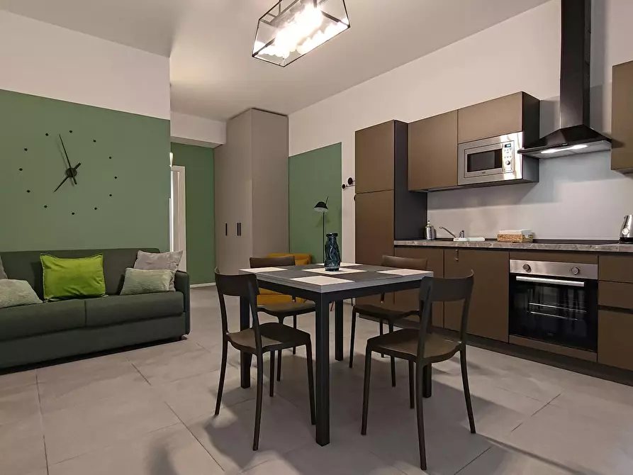 Immagine 1 di Appartamento in affitto  in Via Aurelio Saffi a Bologna