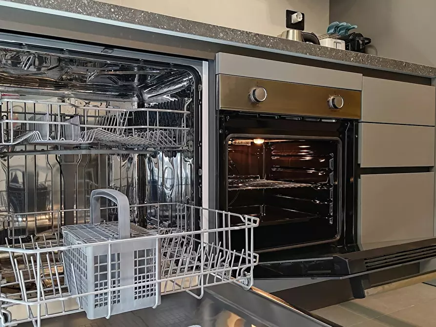 Immagine 8 di Appartamento in affitto  in Via Podgora a Bologna