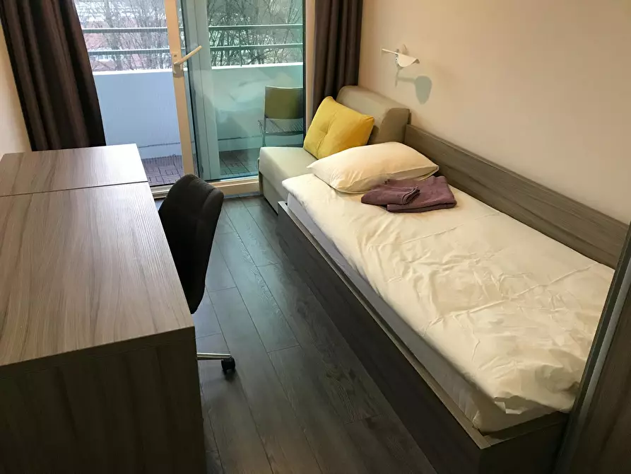 Immagine 9 di Appartamento in affitto  in Freischützstraße a München