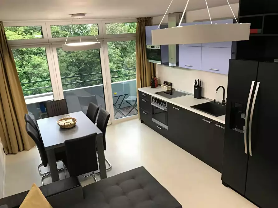 Immagine 2 di Appartamento in affitto  in Freischützstraße a München