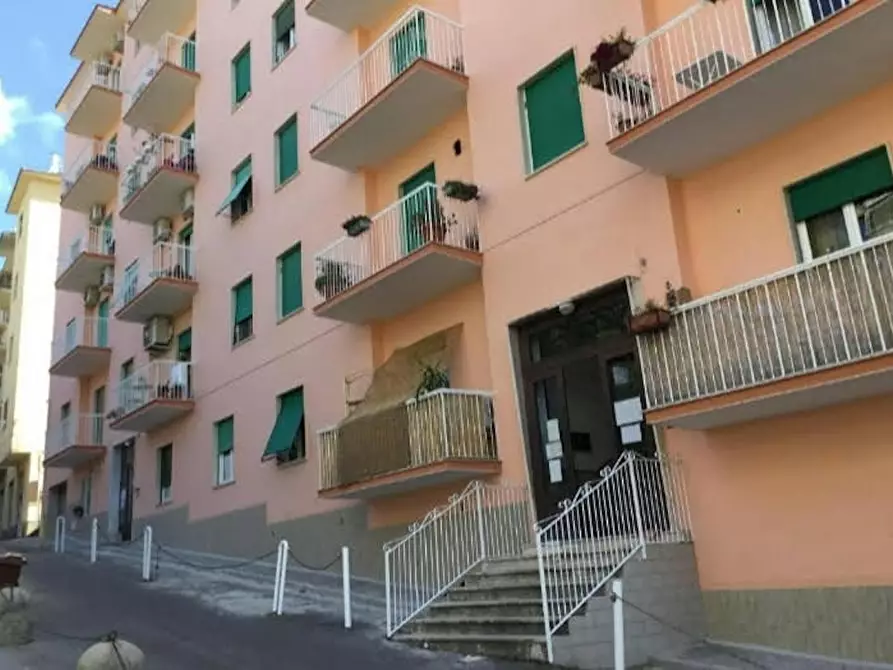 Immagine 9 di Camera in affitto  in Via Capo a Sorrento