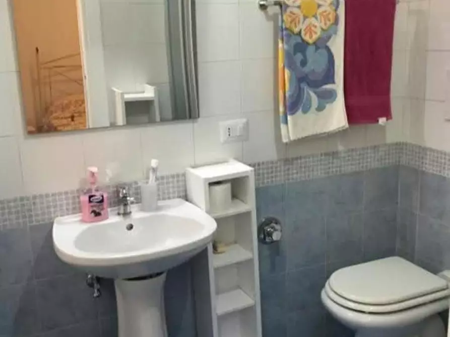 Immagine 3 di Camera in affitto  in Via Capo a Sorrento