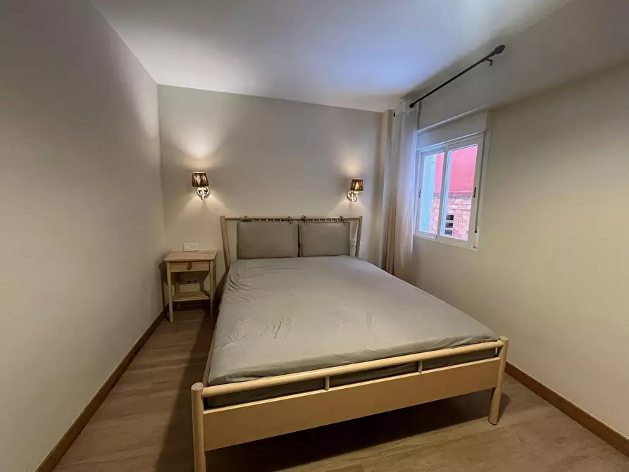 Immagine 9 di Appartamento in affitto  in Carrer Guillem Escrivà a Valencia