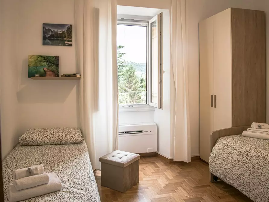 Immagine 6 di Appartamento in affitto  in Via Donatello a Roma