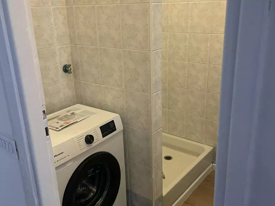 Immagine 10 di Appartamento in affitto  in Via Lodi a Torino