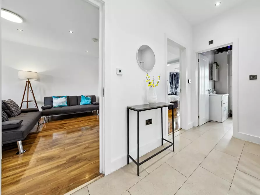 Immagine 4 di Appartamento in affitto  in Kenton Road a Harrow