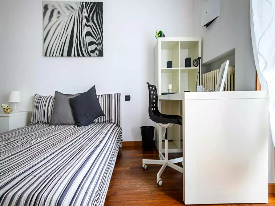 Immagine 4 di Camera in affitto  in Via Ippodromo a Milano