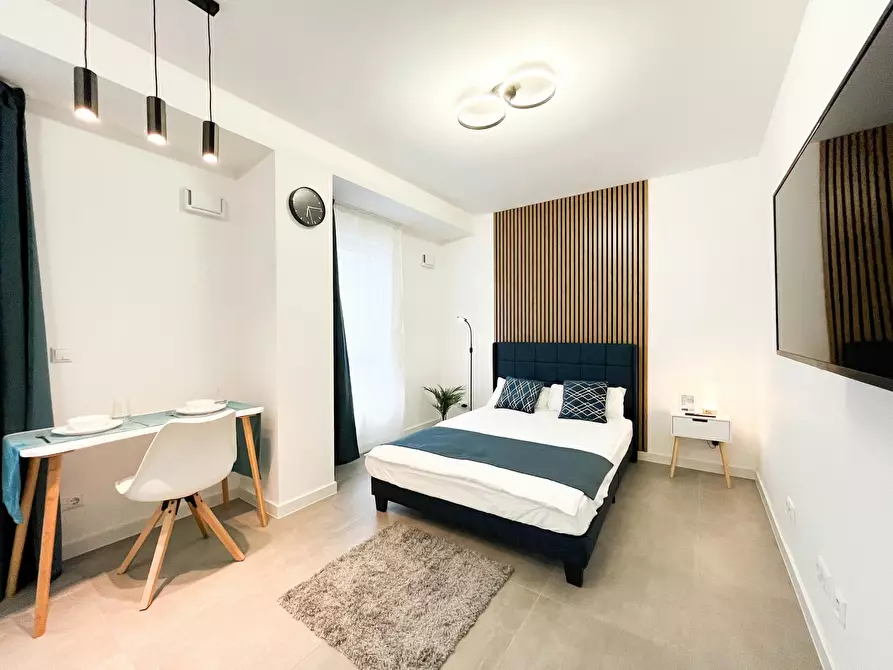 Immagine 4 di Appartamento in affitto  in Schwalbacher Straße a Frankfurt am Main