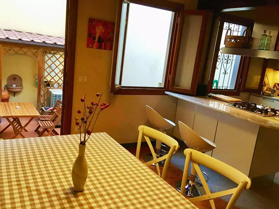 Immagine 9 di Appartamento in affitto  in Via di San Niccolò a Firenze