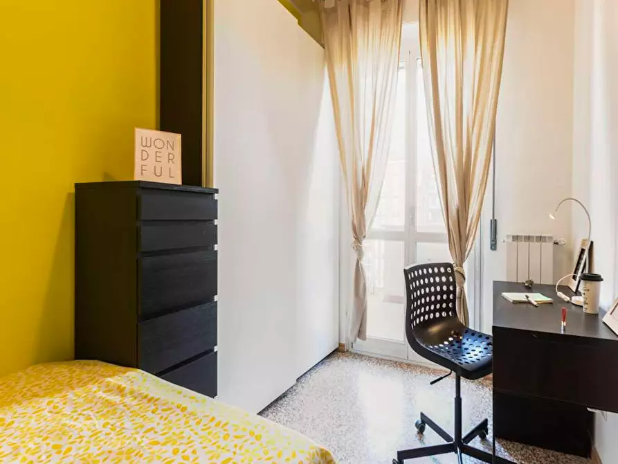 Immagine 4 di Camera in affitto  in Via della Capinera a Milano