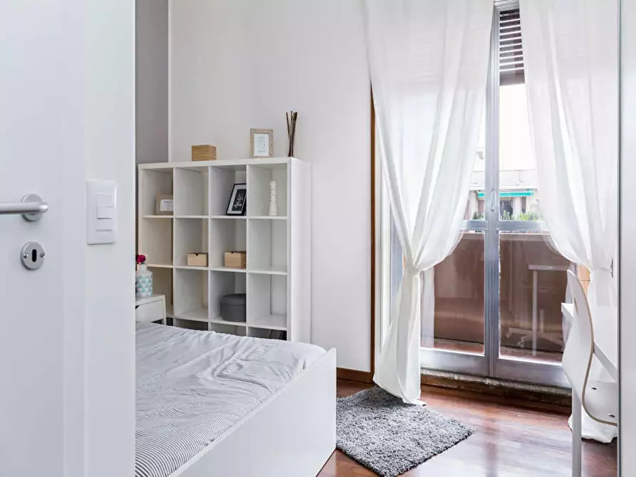 Immagine 4 di Camera in affitto  in Via Giuseppe Frua a Milano