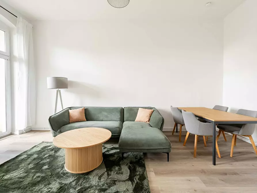 Immagine 2 di Appartamento in affitto  in Kissingenstraße a Berlin