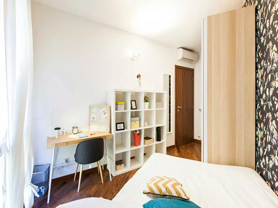 Immagine 2 di Camera in affitto  in Via Privata San Martiniano a Milano