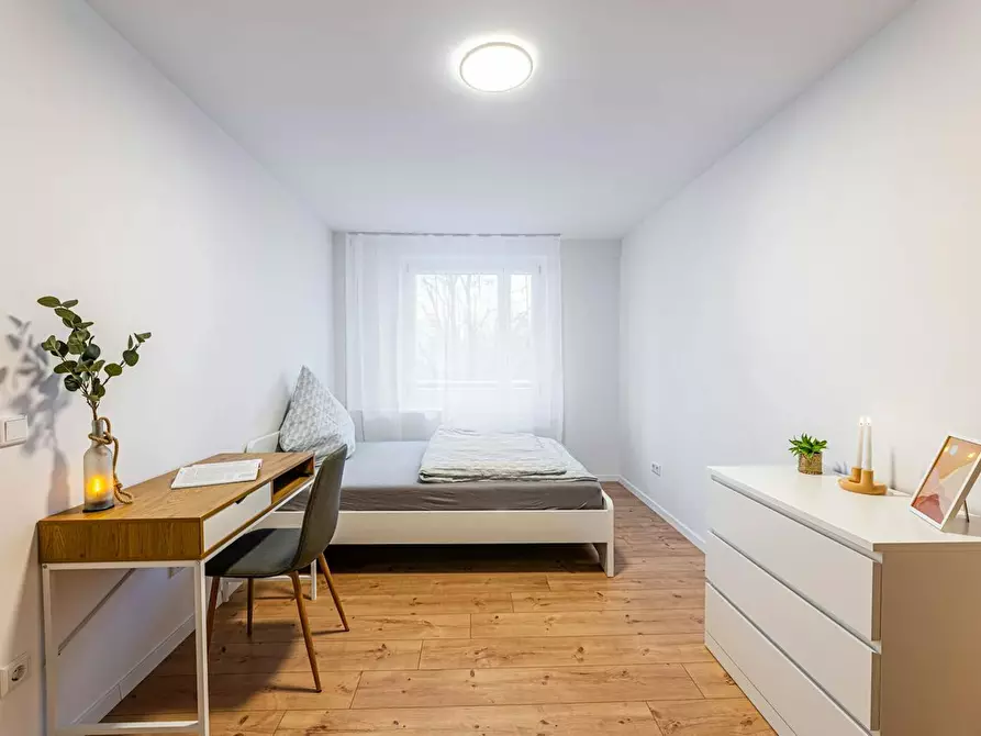 Immagine 2 di Casa indipendente in affitto  in Saturnweg a Nürnberg