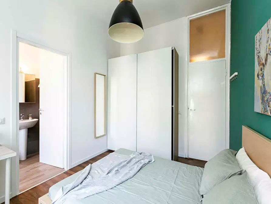 Immagine 5 di Camera in affitto  in Viale Beatrice d'Este a Milano